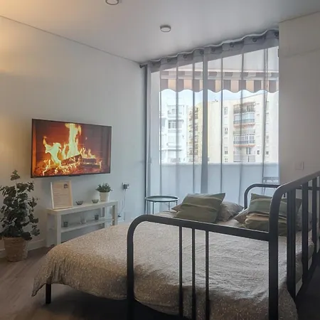 Apartment Diagonale House *